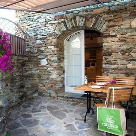 Sleeps 2 Air Con Wifi Apartamento Murato